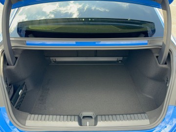 Mercedes-Benz C 400 4MATIC electric (foto 12)