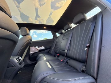 Mercedes-Benz C 400 4MATIC electric (foto 29)