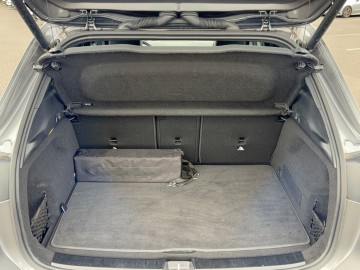 Mercedes-Benz GLA 200 d Edition 140 Years (foto 12)