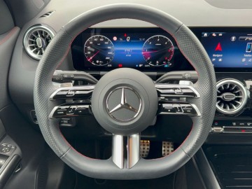 Mercedes-Benz GLA 200 d Edition 140 Years (foto 16)