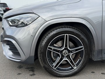 Mercedes-Benz GLA 200 d Edition 140 Years (foto 25)