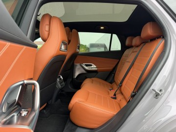 Mercedes-Benz GLC 400 4MATIC EQ (foto 13)