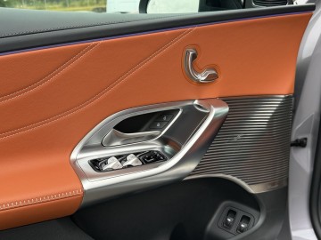 Mercedes-Benz GLC 400 4MATIC EQ (foto 21)