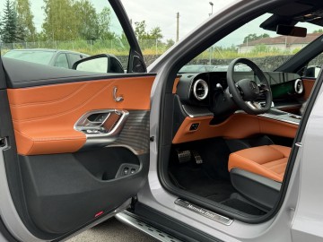 Mercedes-Benz GLC 400 4MATIC EQ (foto 22)