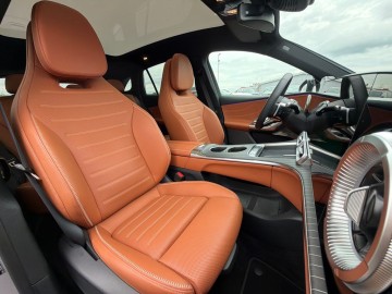 Mercedes-Benz GLC 400 4MATIC EQ (foto 26)