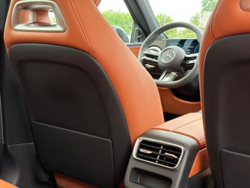 Mercedes-Benz GLC 400 4MATIC EQ (foto 28)