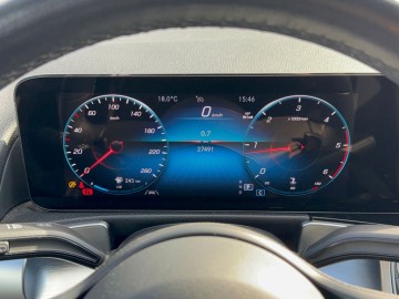 Mercedes-Benz GLB 200 d 4MATIC (foto 17)