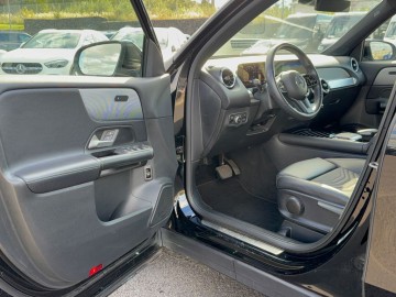 Mercedes-Benz GLB 200 d 4MATIC (foto 21)