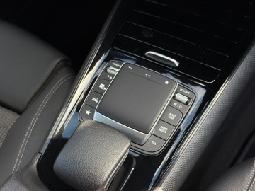 Mercedes-Benz GLB 200 d 4MATIC (foto 28)