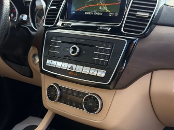 Mercedes-Benz GLE 350 d Coupe 4Matic (foto 30)