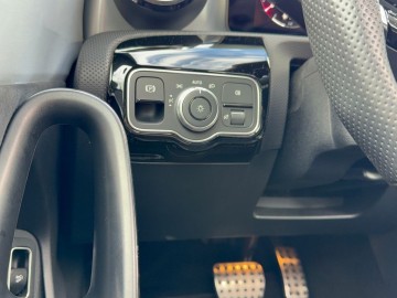 Mercedes-Benz CLA 180 d (foto 20)