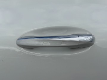 Mercedes-Benz CLA 180 d (foto 24)