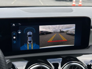 Mercedes-Benz CLA 180 d (foto 33)