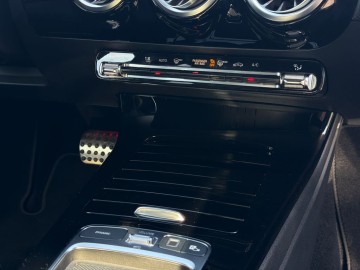 Mercedes Benz CLA 200 d kupé AMG Style Edition (foto 28)
