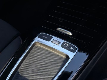 Mercedes Benz CLA 200 d kupé AMG Style Edition (foto 29)