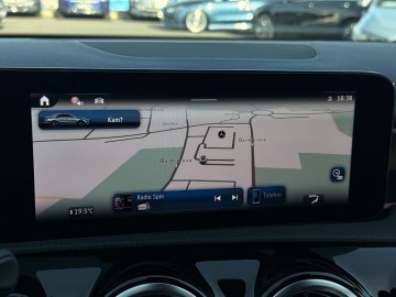 Mercedes Benz CLA 200 d kupé AMG Style Edition (foto 32)