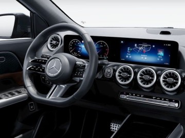 Mercedes-Benz GLA 200 d 4MATIC Edition 140 Years (foto 8)