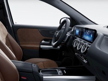 Mercedes-Benz GLA 200 d 4MATIC Edition 140 Years (foto 6)