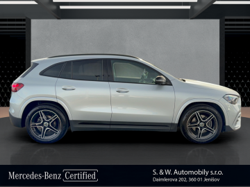 Mercedes-Benz GLA 200 d 4MATIC AMG Style Edition (foto 3)