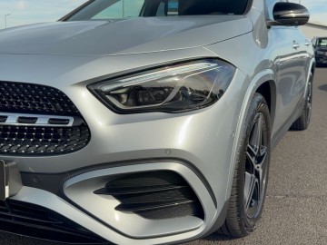 Mercedes-Benz GLA 200 d 4MATIC AMG Style Edition (foto 8)