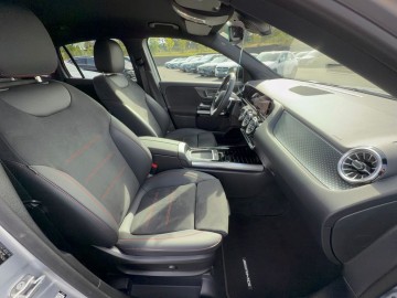 Mercedes-Benz GLA 200 d 4MATIC AMG Style Edition (foto 9)