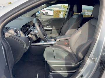 Mercedes-Benz GLA 200 d 4MATIC AMG Style Edition (foto 14)