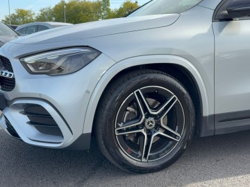 Mercedes-Benz GLA 200 d 4MATIC AMG Style Edition (foto 25)