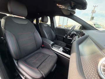 Mercedes-Benz GLA 200 d 4MATIC AMG Style Edition (foto 28)