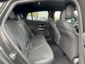 Mercedes-Benz GLC 220 (foto 10)