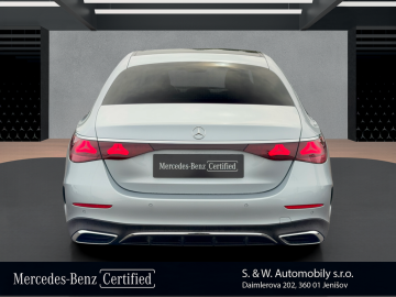 Mercedes-Benz E 220 d 4MATIC (foto 5)