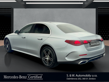 Mercedes-Benz E 220 d 4MATIC (foto 7)