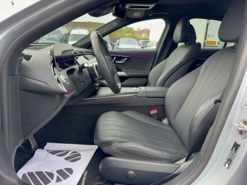 Mercedes-Benz E 220 d 4MATIC (foto 14)