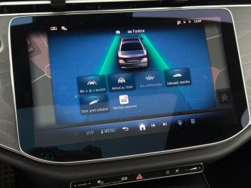 Mercedes-Benz E 220 d 4MATIC (foto 32)