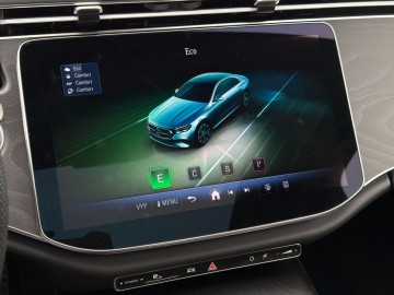 Mercedes-Benz E 220 d 4MATIC (foto 33)