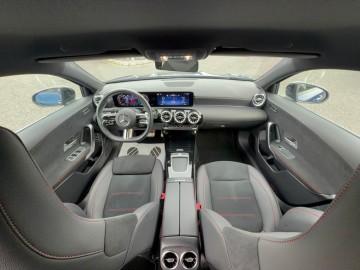 Mercedes-Benz A 250 e (foto 15)