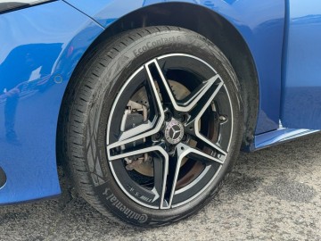 Mercedes-Benz A 250 e (foto 25)