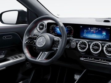 Mercedes-Benz GLA 180 d Edition 140 Years (foto 8)