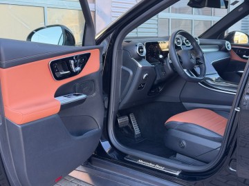 Mercedes-Benz GLC 220 d 4MATIC (foto 22)