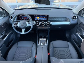 Mercedes-Benz GLB 180 d (foto 17)