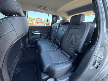 Mercedes-Benz GLB 180 d (foto 26)