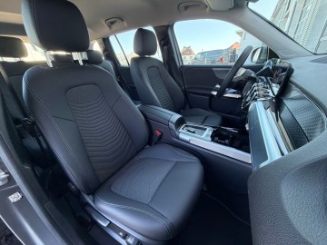 Mercedes-Benz GLB 180 d (foto 28)