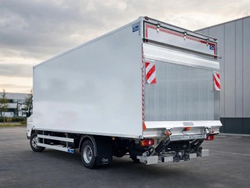 Mitsubishi Fuso Canter FUSO Canter 7C18 (foto 2)