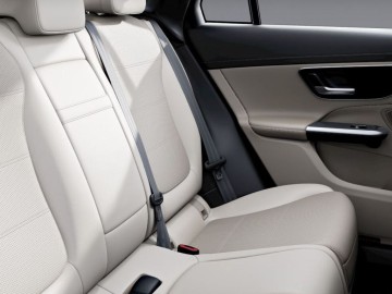Mercedes-Benz GLC 200 d 4MATIC kupé Edition 140 Years (foto 7)