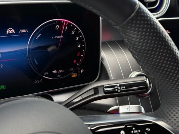 Mercedes-Benz GLC 300 de 4MATIC kupé (foto 19)