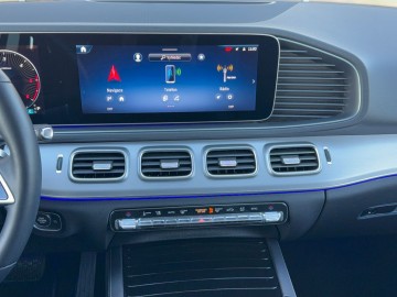 Mercedes-Benz GLE 300 d 4MATIC AMG (foto 18)