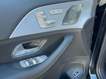 Mercedes-Benz GLE 300 d 4MATIC AMG (foto 21)