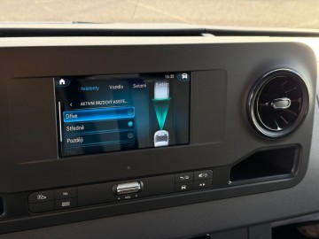 Mercedes-Benz Sprinter (foto 26)
