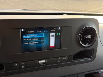 Mercedes-Benz Sprinter (foto 28)