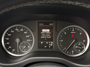 Mercedes-Benz Vito 124 CDI 4x4 (foto 31)