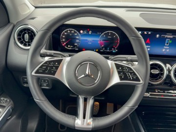 Mercedes-Benz  GLB 180 d (foto 16)